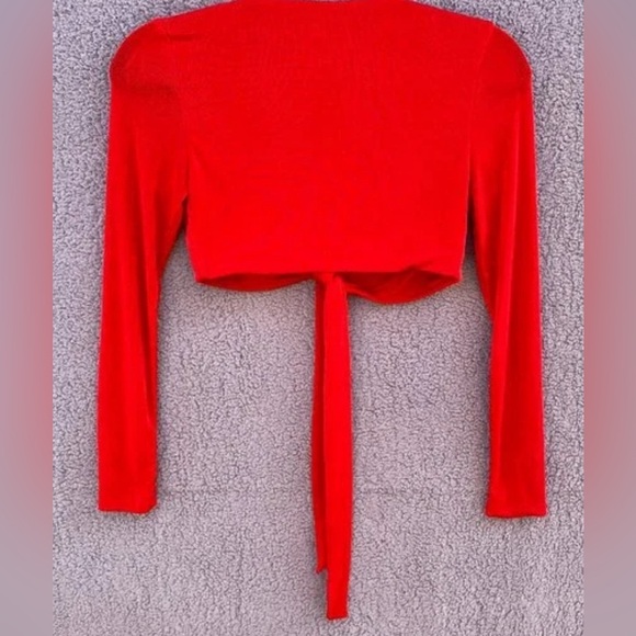 Princess Polly Anaya Red Long Sleeve Wrap Top - Size 0 - Picture 3 of 4